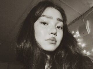 naked camgirl photo CelsaCicatello