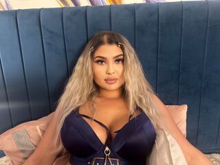 fingering camgirl picture ChloeBellamie