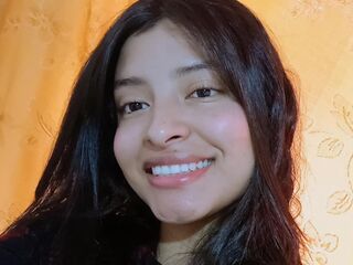 camslut naked ChloeRocher