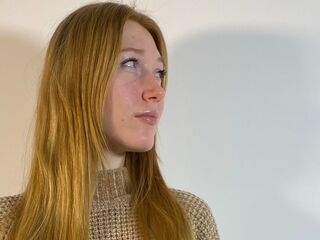 hot girl live webcam CoreenShimkus