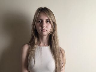 free nude cam CrissyLescano