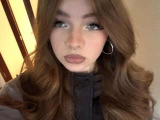 free video chat room CrystalReed