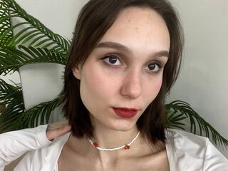 webcam live sex show CwenFurnish