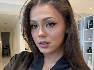 camgirl playing with vibrator DemetriceTaneja