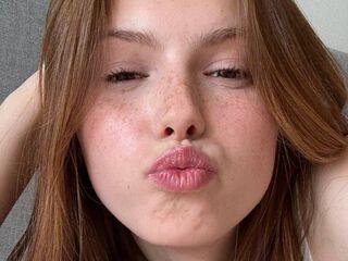 naked cam chatroom DianaMuse