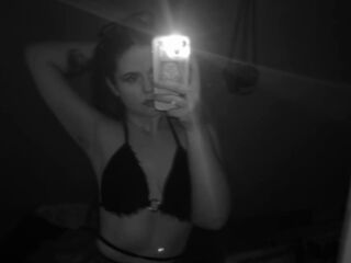 jasmin nude chatroom DoloresHuesing