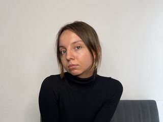 naughty cam bitch EleonoraSzabo