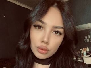 free webcam chat EliraVale
