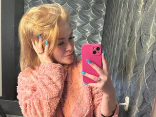 adultcam ElizabethCamaro