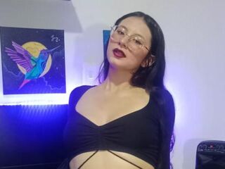 sexy cam girl EmberCullen