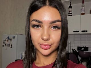 free nude live show EmilyClarc