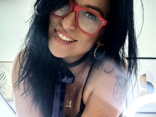 cam stripper EmliySuaz