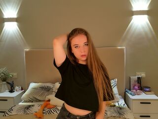 naked cam chatroom EmmaHix