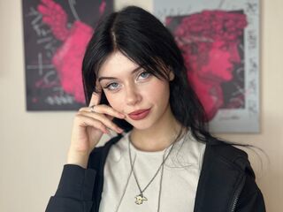 cam girl playing with vibrator EsmaDoggett