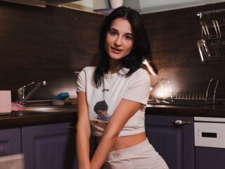 nude webcamgirl pic FleurDelis