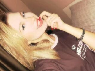 erotic webcam FlossieRoseth