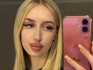 hot cam girl spreading pussy FrancesSublett