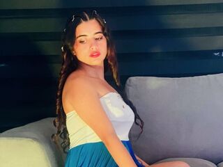 camslut topless GeorgiaCandi