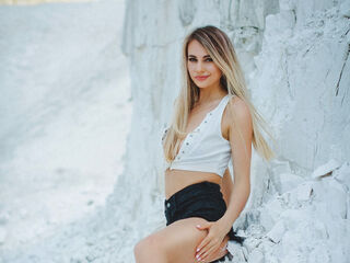 hot naked camgirl HannaMo