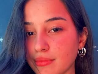 naughty camgirl HannyMia