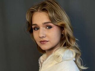 adult livecam HelenPetrini