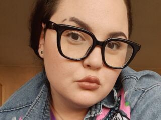 adult cam sex HelgaBern