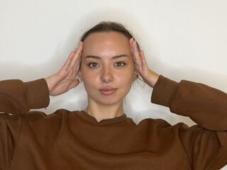 nude webcamgirl picture HertaLaraby