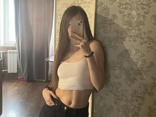 camgirl playing with sextoy HilaryLukas