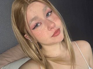 fingering girl chatroom HoneyLumi