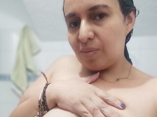 sexcam online IbannaBely