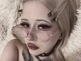 hot cam whore IraidaFairleigh