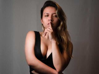 webcam girl IsabellaSanty