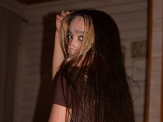 free chat room IvyMoore