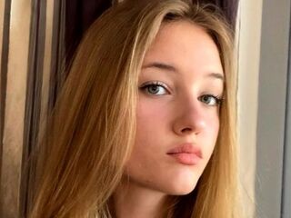 camgirl showing pussy JaniJarema