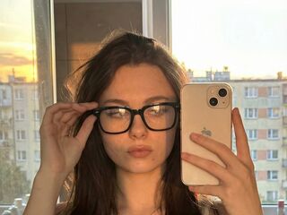 fingering cam slut JaquelynKonkel