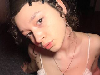 naked cam JolynnOssman
