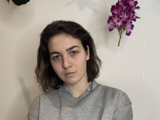 cam girl showing pussy JoneSalem