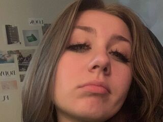 camgirl live porn cam KatiesPiers