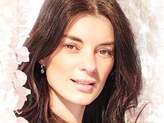 adult live web cam KatrinJome