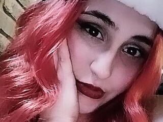 hot cam girl masturbating with sextoy KellyPeppers