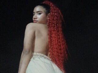 sex webcam KhloeyBrooks