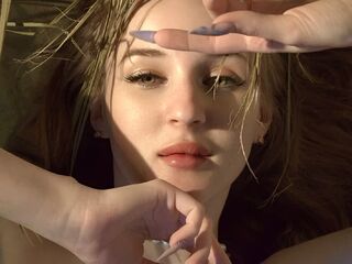 hot naked camgirl KianaWhite