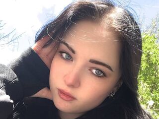 cam slut KiraBentley