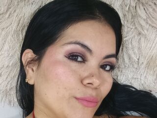 hot webcam slut KiraFantasi