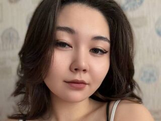 camgirl live sex KrissyHarbick