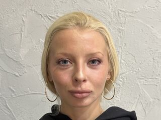 camgirl chat room LanaReals