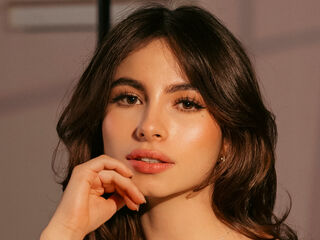 fingering girl webcam picture LauriSweet