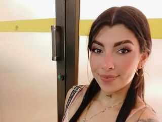 sexcam online LesslyKity