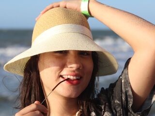 camwhore masturbating with vibrator LexasWorld