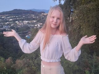 webcam pic LiandraNelson